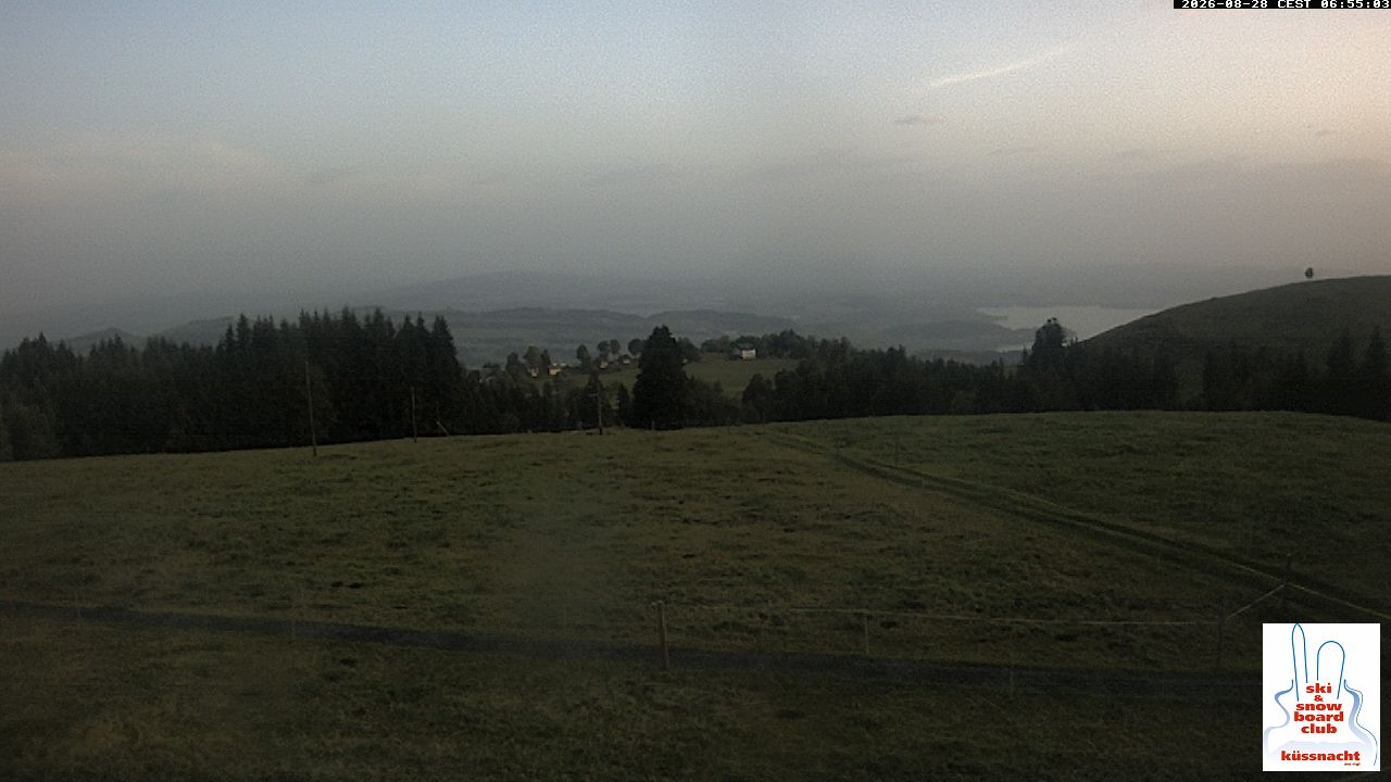 Seebodenalp, Holderen Hütte mit Sicht Richtung Küssnacht (Westen) 